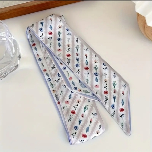 5 pcs. Satin Printed Twillys - Picture 3 of 6